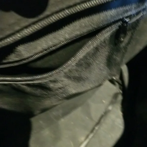 EUC Hawaiian Island handled bag zip top/inside zipped pocket 2 slide in pockets - Picture 6 of 11